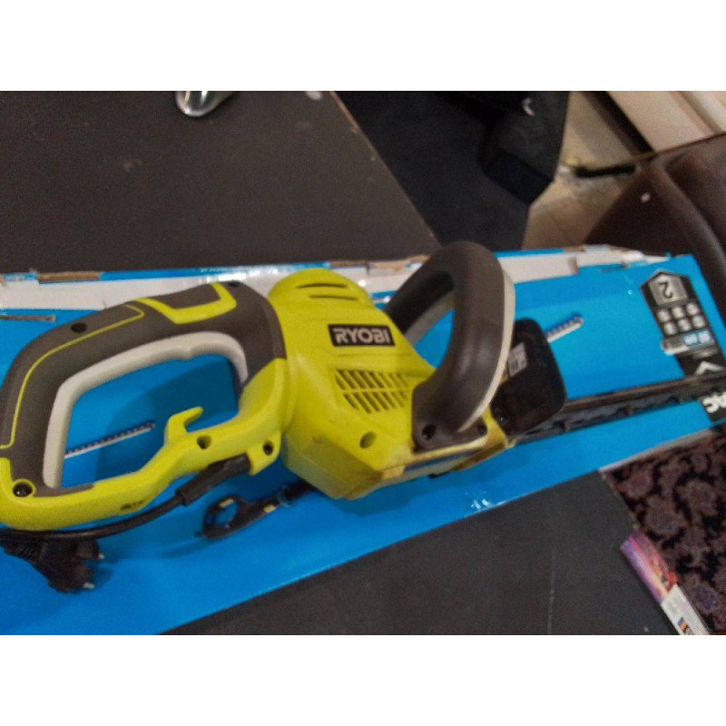 TAILLE HAIE RYOBI