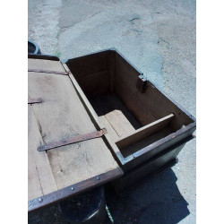 COFFRE ANCIEN BOIS MASSIF