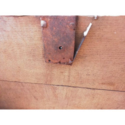 COFFRE ANCIEN BOIS MASSIF