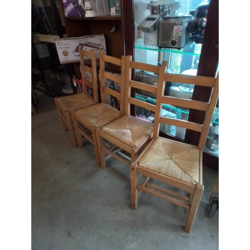 LOT DE 4 CHAISES 