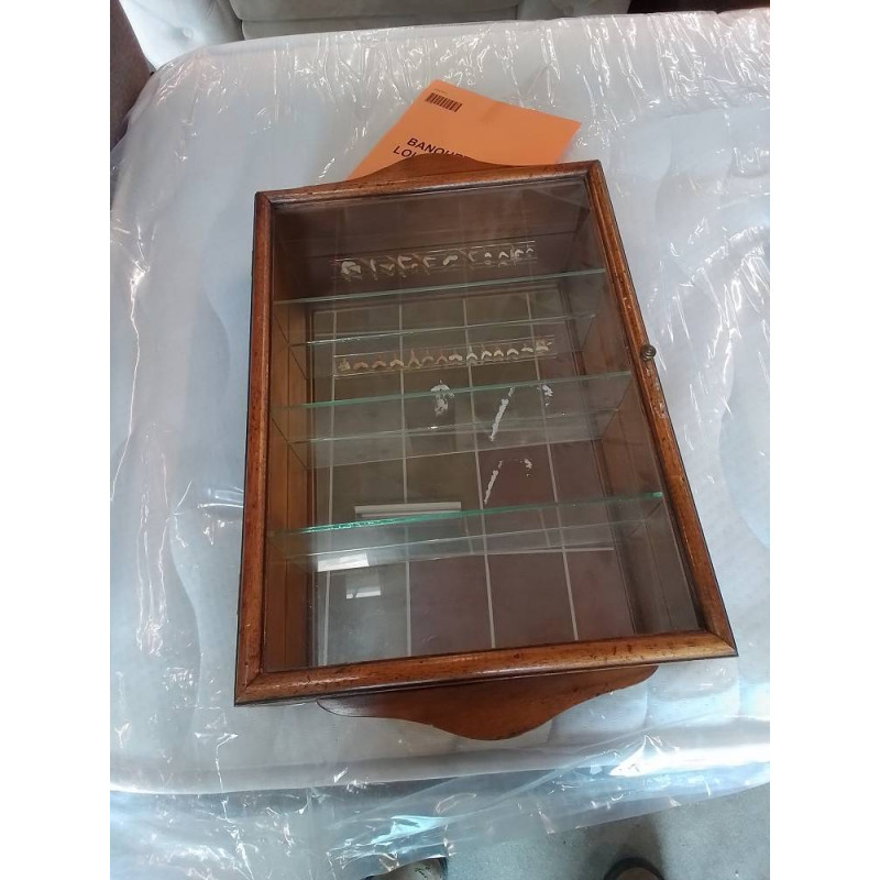 VITRINE MURALE 