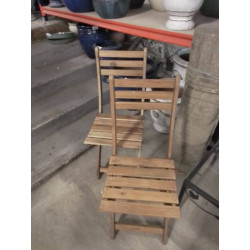 LOT DE 2 CHAISES