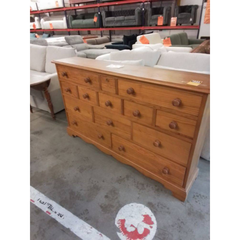 MEUBLE À TIROIRS 