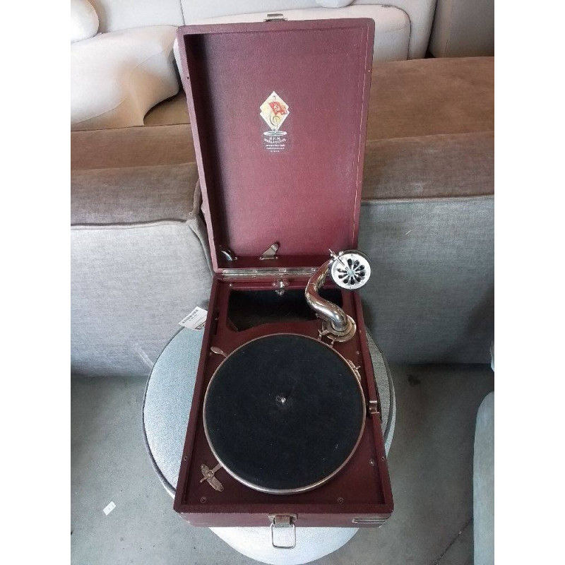 GRAMOPHONE RUSSE AVEC DISQUES