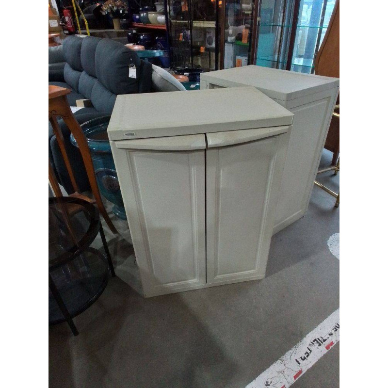 ARMOIRE DE JARDIN 