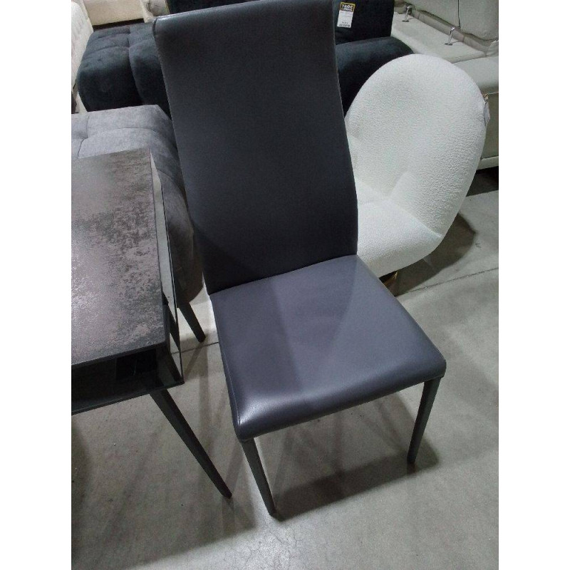 CHAISE 