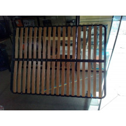 CADRE A LATTE AVEC PIED...