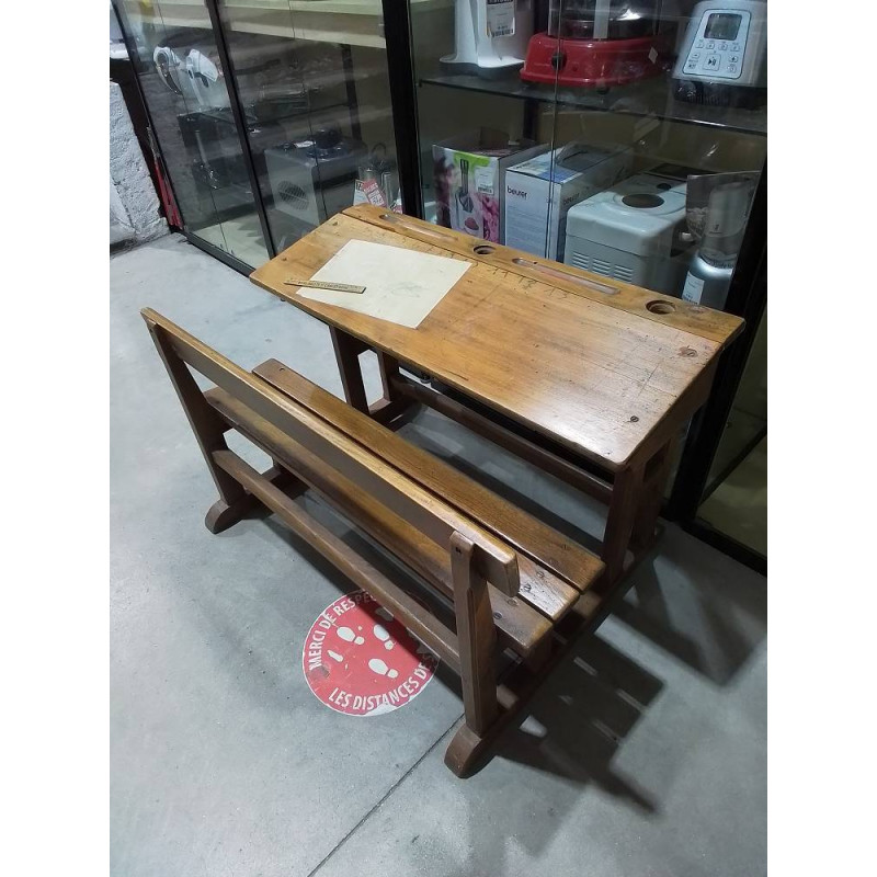 BANC  ECOLIER AVEC ENCRIER