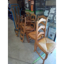 LOT DE 6 CHAISES (1 UN DEFAUT)