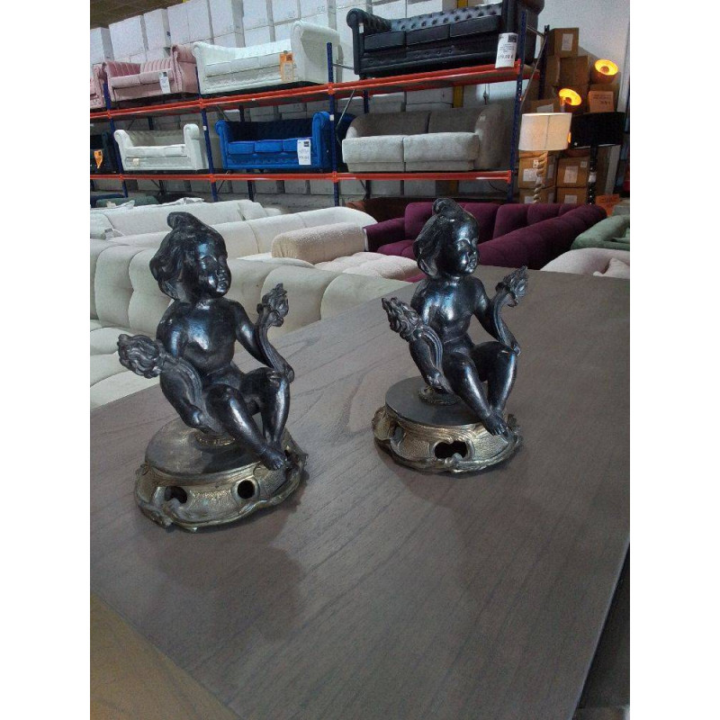 2 STATUETTES EN L’ÉTAT 