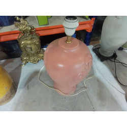 PIED DE LAMPE ROSE 