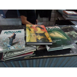 LIVRE RELIÉ DIVERS
