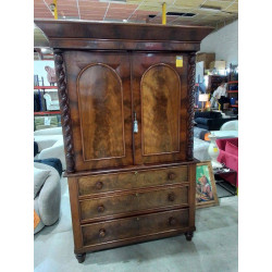COMMODE AVEC HAUT ÉTAGÈRE 